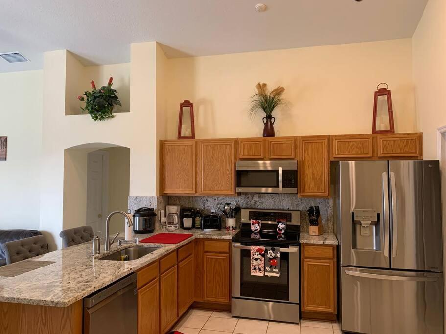 Minutes To Disney! Spacious Home W/ Private Pool, Themed Rooms! Orlando Luaran gambar