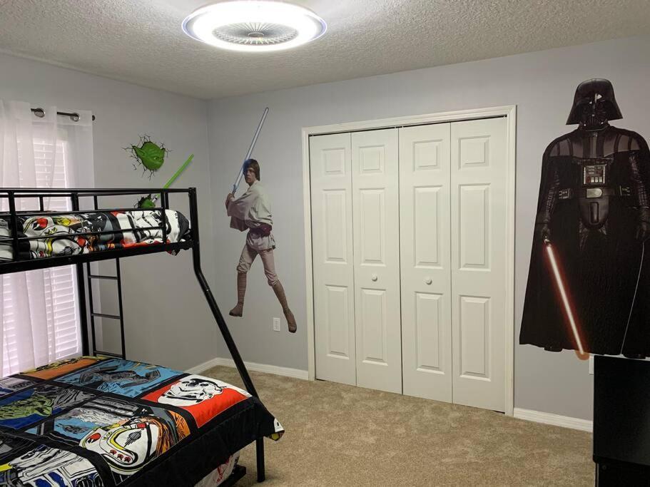 Minutes To Disney! Spacious Home W/ Private Pool, Themed Rooms! Orlando Luaran gambar